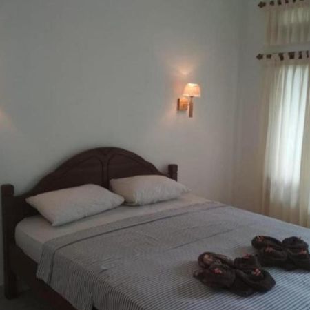Almaida II Gili Trawangan Bed and Breakfast Buitenkant foto