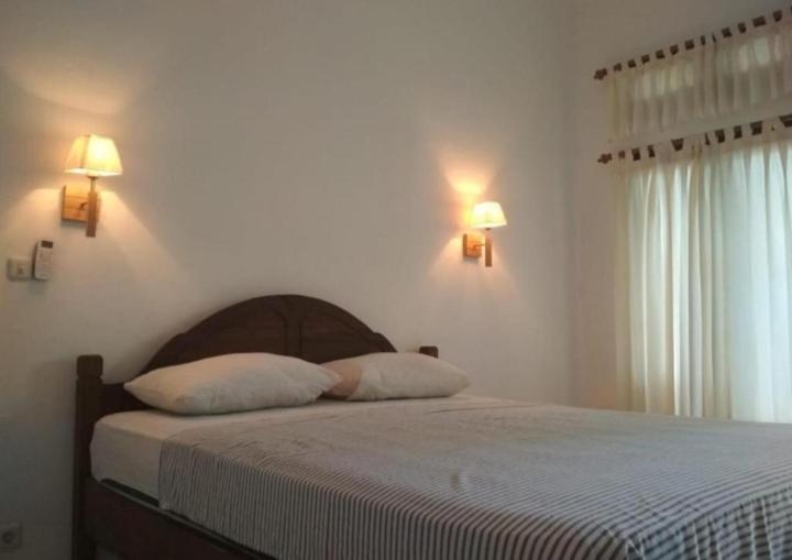 Almaida II Gili Trawangan Bed and Breakfast Buitenkant foto